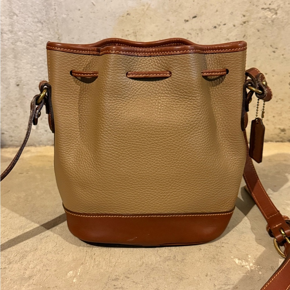 Vintage Coach Newberry Bucket Bag 4238 - Picture 2 of 8
